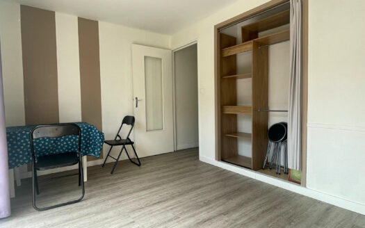 STUDIO MEUBLE JARDIN DES PLANTES – ROUEN (76100)