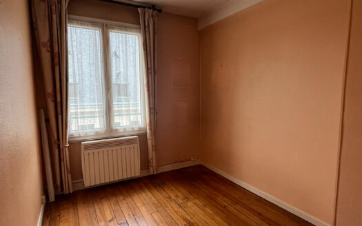 A vendre Rouen Centre Halle aux Toiles F3 73m² + cave