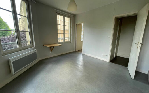 Studio 23 m² Rouen Rive Droite, Quartier Saint-Marc (76000)