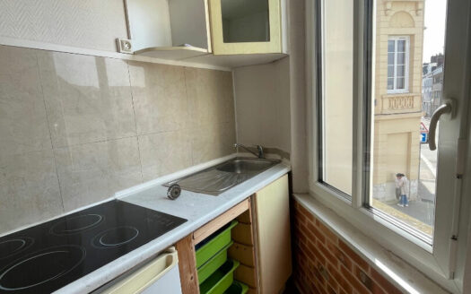 Studio 13.64m² fac de droit, préfecture Rouen (76000)