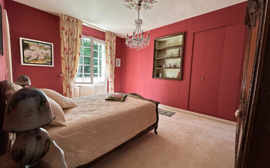 À vendre Propriété et sa dépendance de charme à Malaunay 315 m²