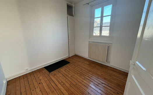 F4 de 83m² en DUPLEX – PLACE SAINT MARC / SAINT MACLOU (76000)