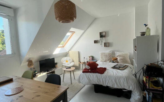 A louer Studio 24 m2 Rouen Descroizilles (76000)