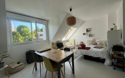 A louer Studio 24 m2 Rouen Descroizilles (76000)