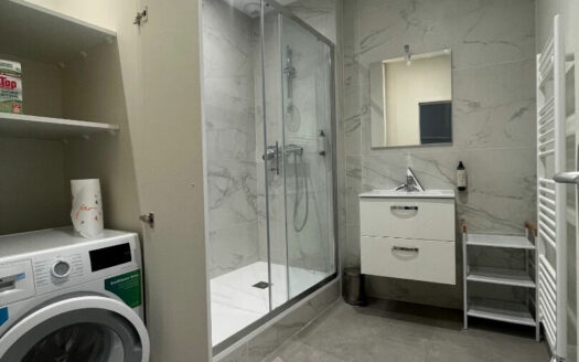 STUDIO MEUBLE 31m² – PLACE DU VIEUX MARCHE (76000)