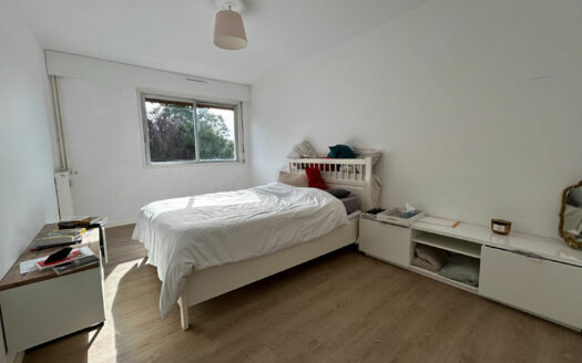 A vendre Mont-Saint-Aignan limite ROUEN Gare F3 71m2