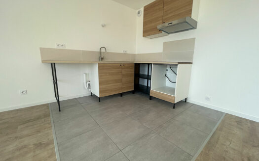 A louer – F4 de 85m² ROUEN OUEST, parking, terrasse (76000)