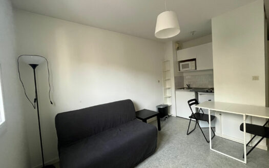 Studio meublé de 20 m² à Rouen, Place Saint Marc (76000)