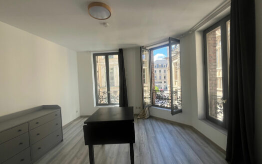 A louer – Studio hyper centre espace du palais (76000)