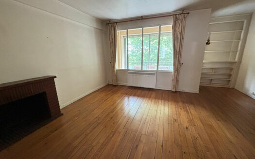 A vendre Rouen Centre Halle aux Toiles F3 73m² + cave