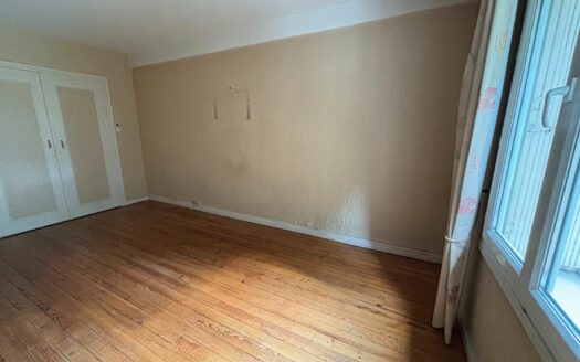 A vendre Rouen Centre Halle aux Toiles F3 73m² + cave