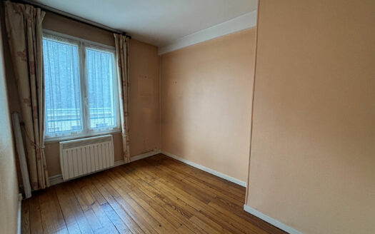 A vendre Rouen Centre Halle aux Toiles F3 73m² + cave