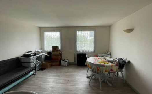 A LOUER F2 MEUBLE 39.95m²  ROUEN CHU (76000)