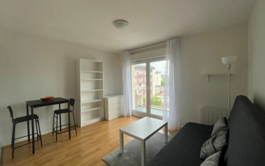 A loué Studio meublé à Bois Guillaume, proche CHU (76230)