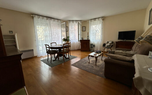 A louer, F3 de 67m², Rouen rive gauche, parking, balcon