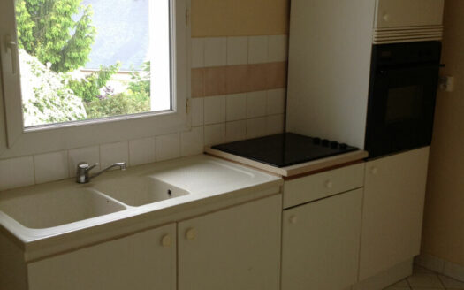 A louer, F2 de 47m² avec balcon et paking à Bois Guillaume