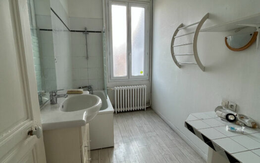 A vendre Maison de charme 5 chambres Petit Couronne