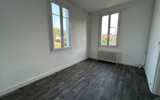 A vendre Maison de charme 5 chambres Petit Couronne