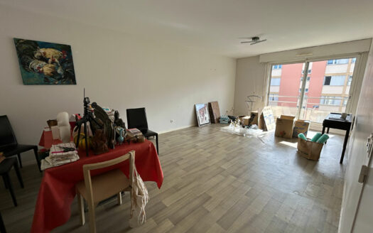 Appartement  SAINT MARC, 3 chambres, PARKING et BALCON