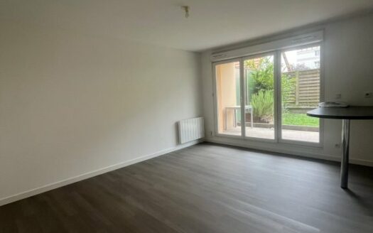 A louer, F3 de 61.20m², Rouen rive gauche, parking, terrasse