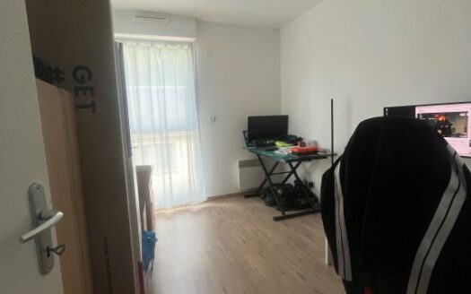 F3 de 69m² à BONSECOURS, parking et balcon