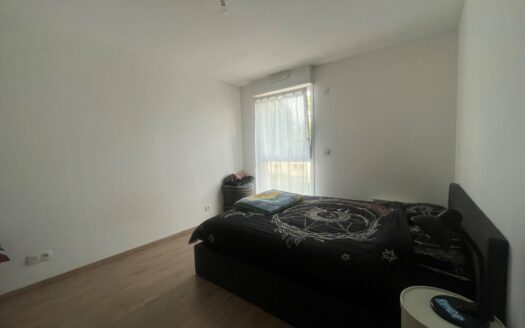 F3 de 69m² à BONSECOURS, parking et balcon