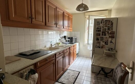 F3 de 67.55m² – Parking – Balcon – Cave – ROUEN (76100)