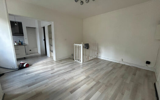 À vendre F2 duplex ROUEN-JOUVENET-GARE 41.71 m2