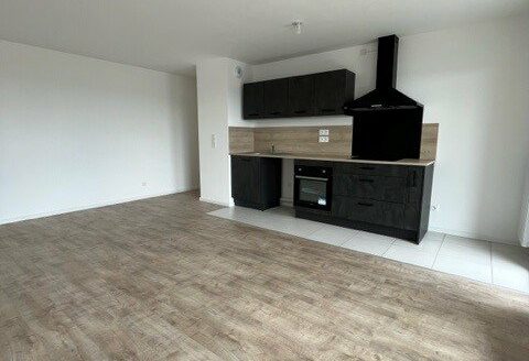 Dispositif PINEL - F3 de 63m² - quartier DOCKS 76 - stationnement - balcon