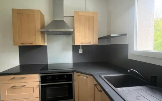 F4 de 67m² à Petit couronne