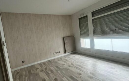 F4 de 67m² à Petit couronne