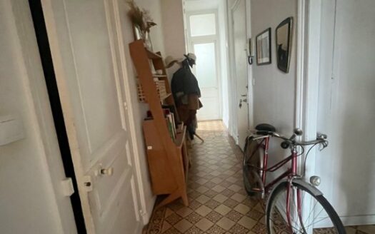 Grand appartement de charme, 90 m2, Place Saint Marc à Rouen