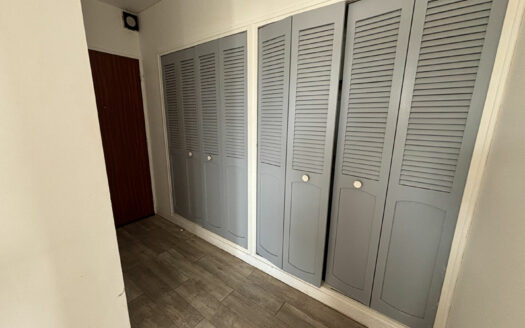 A vendre Rouen Gauche F3 vue dégagée