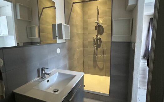 À vendre F2 duplex ROUEN-JOUVENET-GARE 41.71 m2