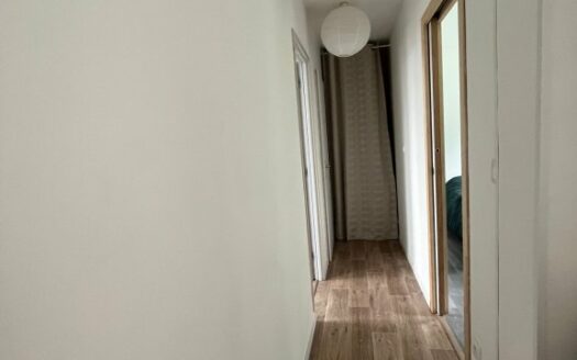 Charmant meublé dans maison bourgeoise, vue dégagée