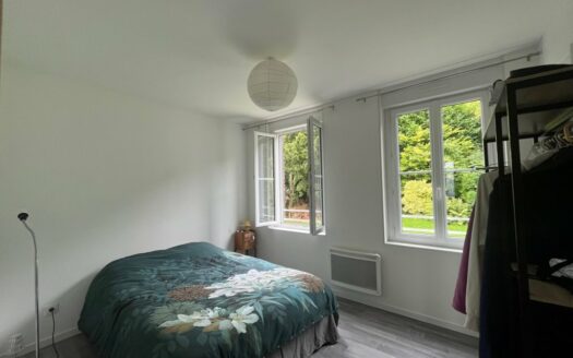 Charmant meublé dans maison bourgeoise, vue dégagée