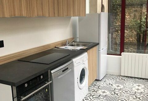 Superbe meublé entre la gare et boulingrin, F2 en mezzanine de 38m²