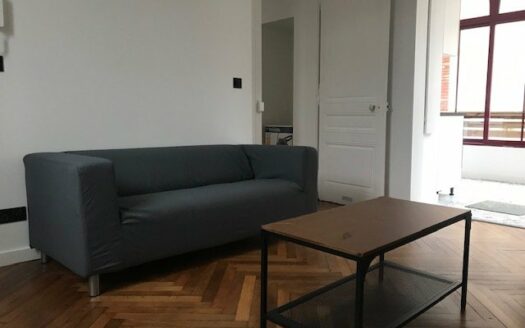 Superbe meublé entre la gare et boulingrin, F2 en mezzanine de 38m²