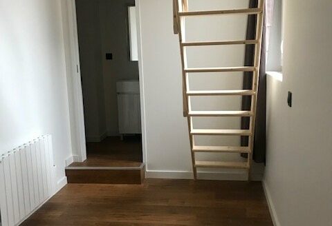 Superbe meublé entre la gare et boulingrin, F2 en mezzanine de 38m²