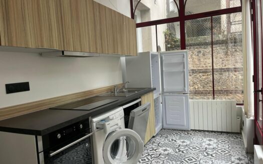 Superbe meublé entre la gare et boulingrin, F2 en mezzanine de 38m²