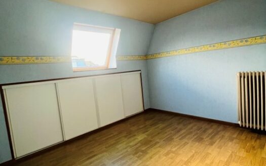 Rare à la location, maison de 91m² en centre d'Isneauville, calme en impasse