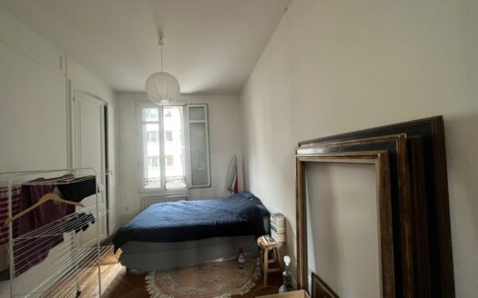 Grand appartement de charme, 90 m2, Place Saint Marc à Rouen