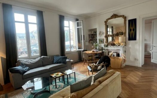 Grand appartement de charme, 90 m2, Place Saint Marc à Rouen