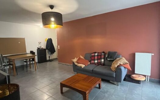 A louer, Rouen CHU, logement récent avec parking et balcon