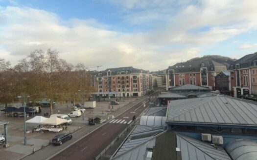 Place Saint Marc, F2 de 45m², emplacement idéal