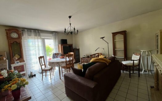 À louer, Appartement T3 avec terrasse, cave et parking à Bois-Guillaume