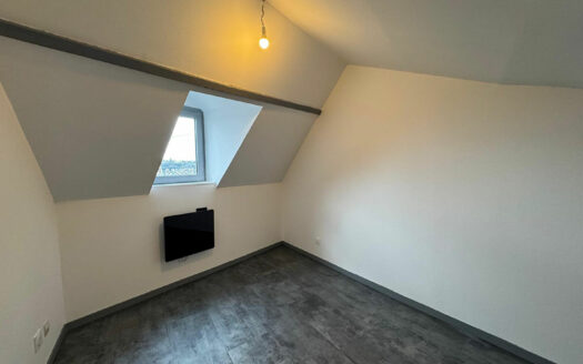 A vendre Bois Guillaume F1bis 23m2 carrez (43m² au sol) loué
