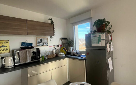 A louer, T4 de 72 m2 Quartier Lucilline, parking