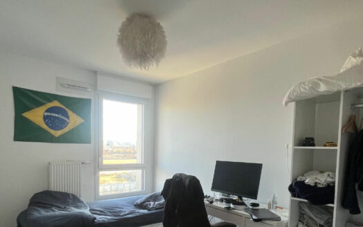 A louer, T4 de 72 m2 Quartier Lucilline, parking