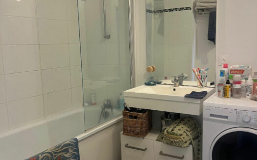 A louer, T4 de 72 m2 Quartier Lucilline, parking